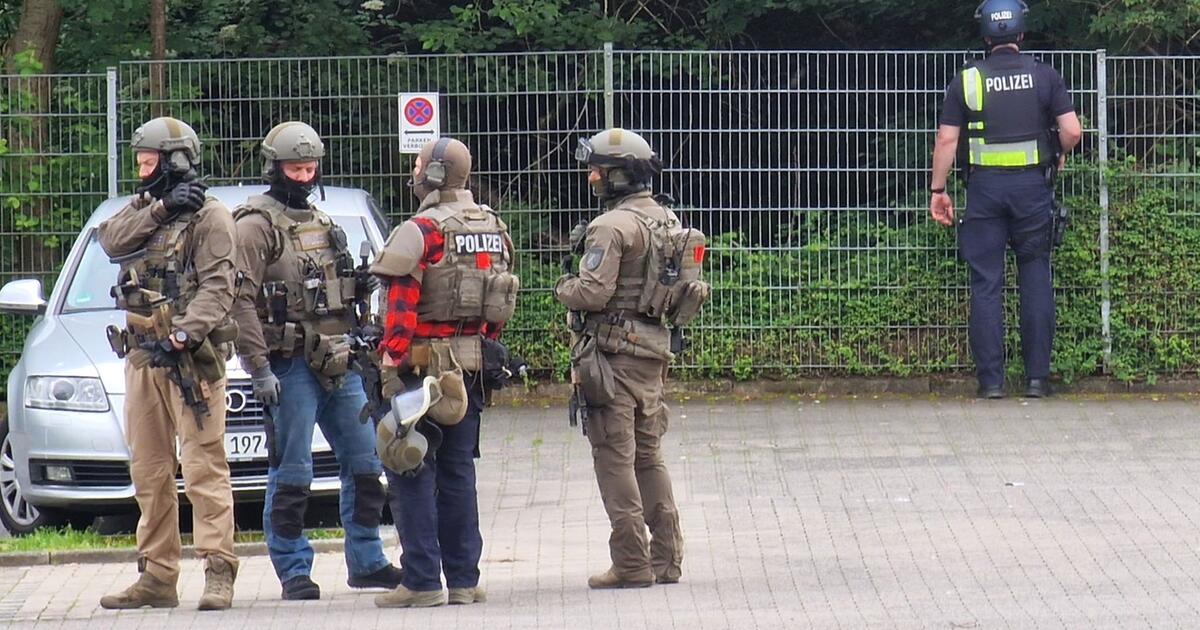 Hagen Polizei sucht weiter nach dem Täter möglicherweise bewaffnet 1 1