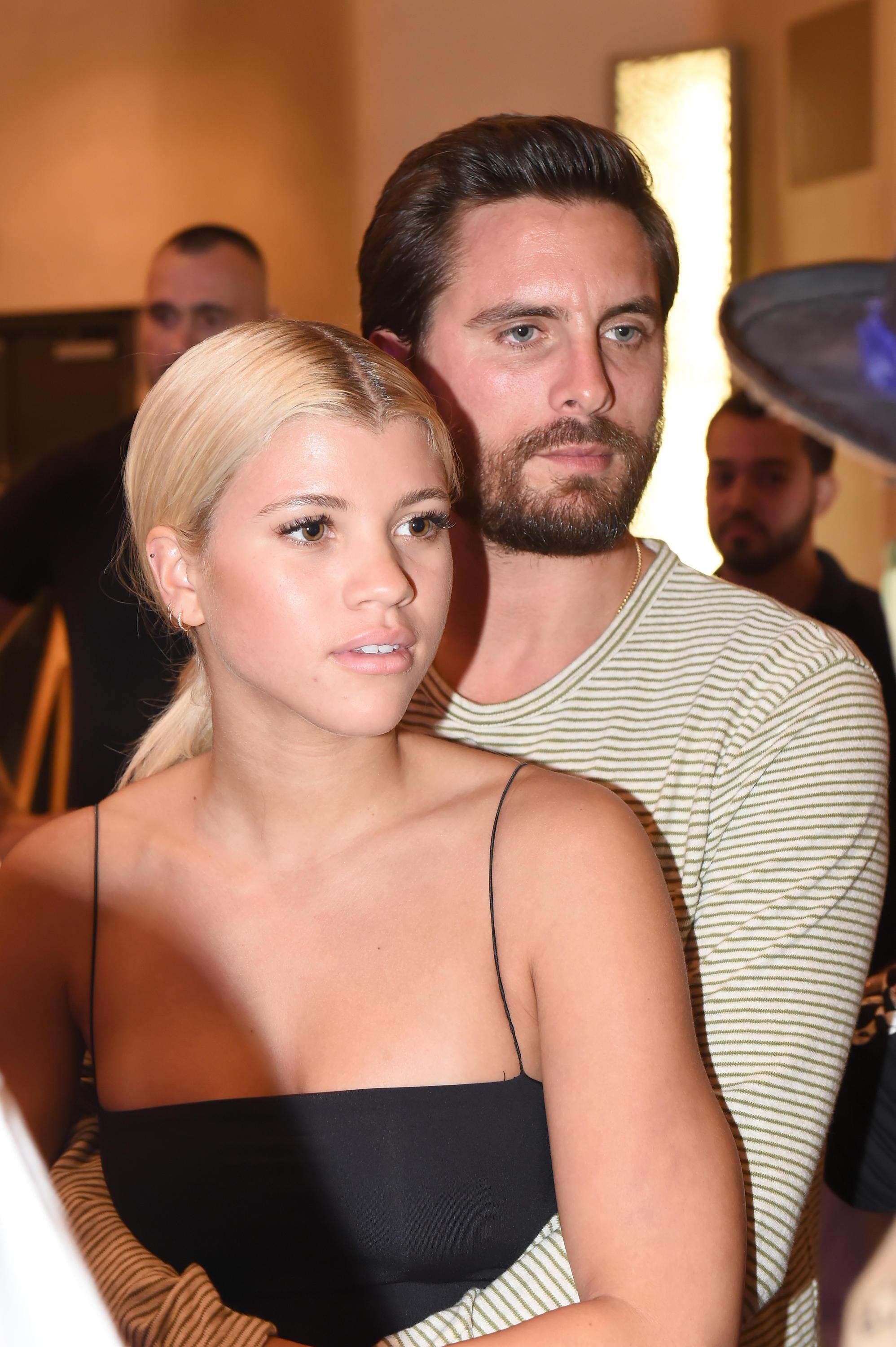 Sofia Richie und Scott Disick: Verliebt auf St. Barth | 1&1