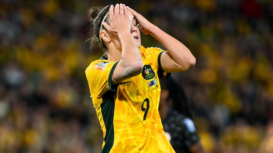 Caitlin Foord nach einer vergebenen Torchance für Australien gegen Nigeria