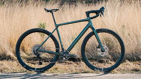 Rose Backroad AL Plus: neuer Antrieb, neue Farben: Motor-Upgrade für Roses E-Gravelbike