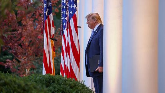 Trump vor dem Weißen Haus
