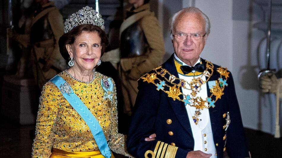 Königin Silvia und König Carl Gustaf haben nach dem Anschlag in Magdeburg ein Schreiben an den ...