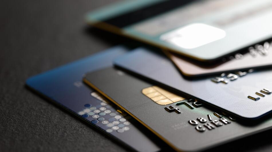 Kreditkarte, Anbieter, beantragen, kostenlos, Konto, sicher