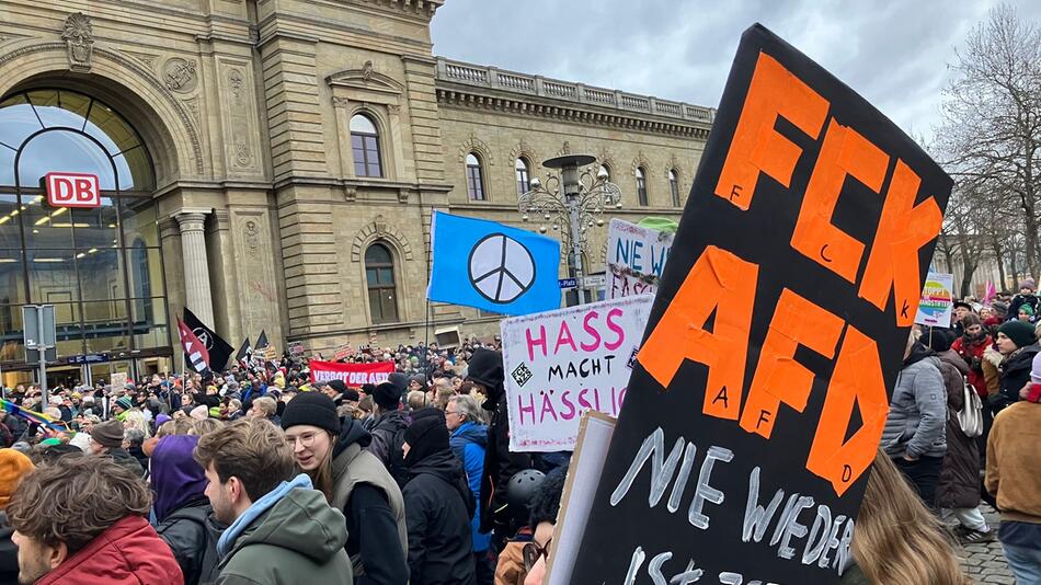 Demonstrationen gegen rechts - Magdeburg