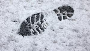 Schuhabdruck im Schnee