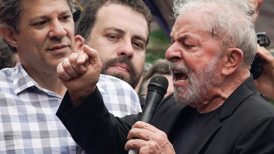 Brasiliens Ex-Präsident Lula wieder auf freiem Fuß