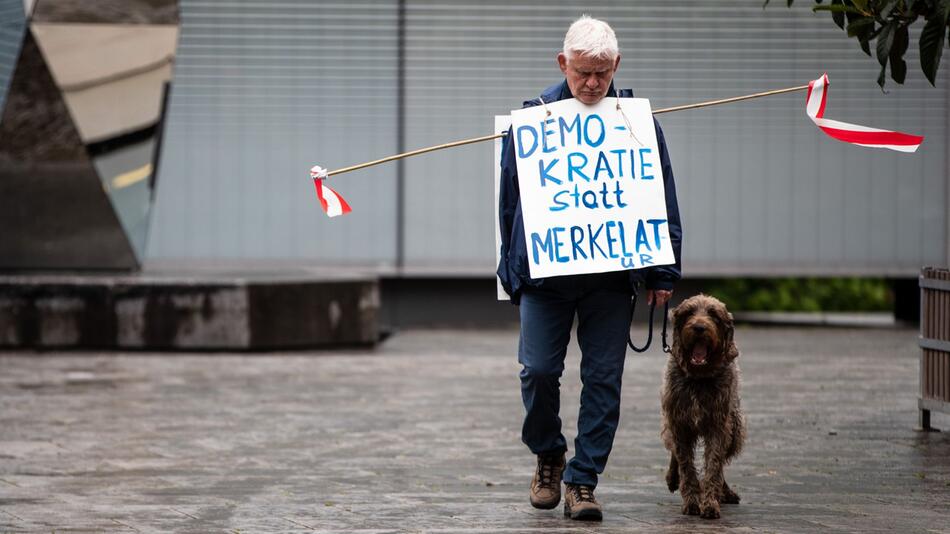 Coronavirus - Demonstration gegen Corona-Maßnahmen