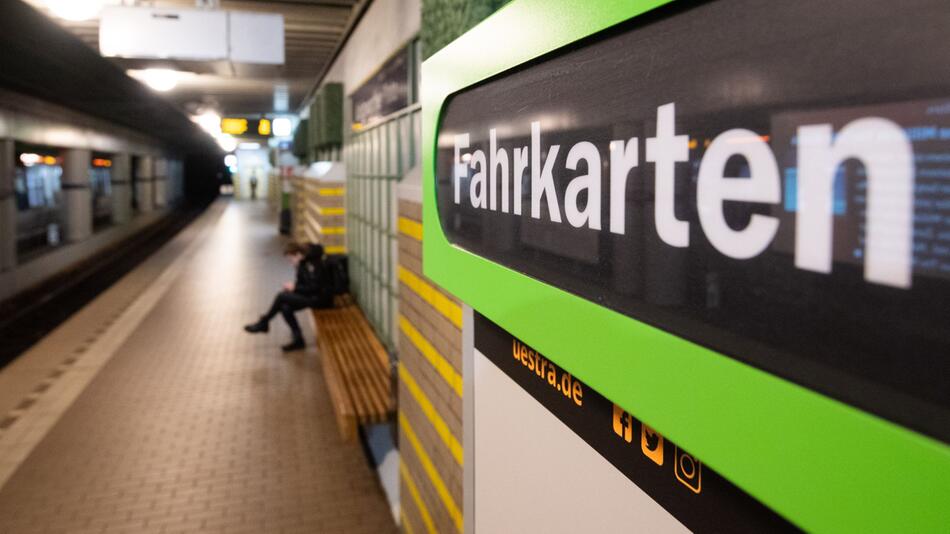 Fahrkarten - Öffentlicher Nahverkehr