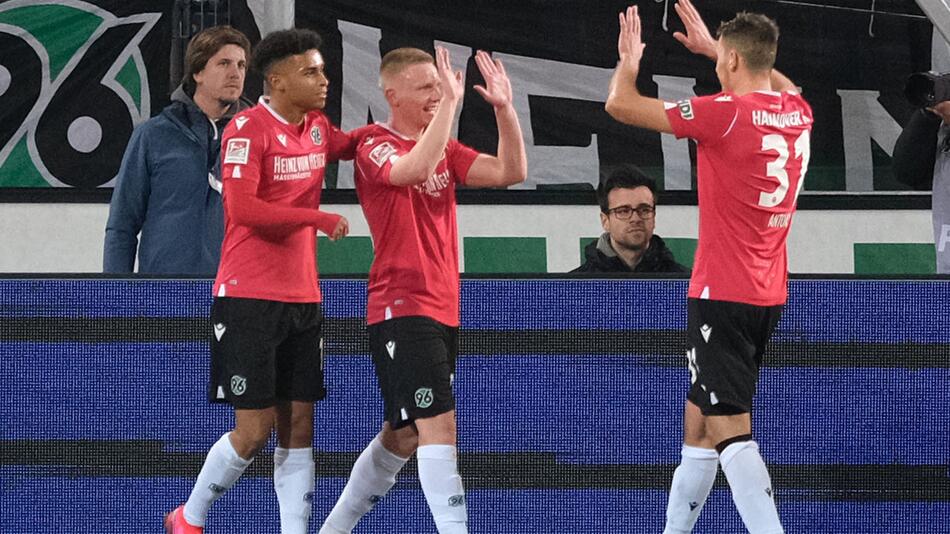 Hannover 96 - Holstein Kiel