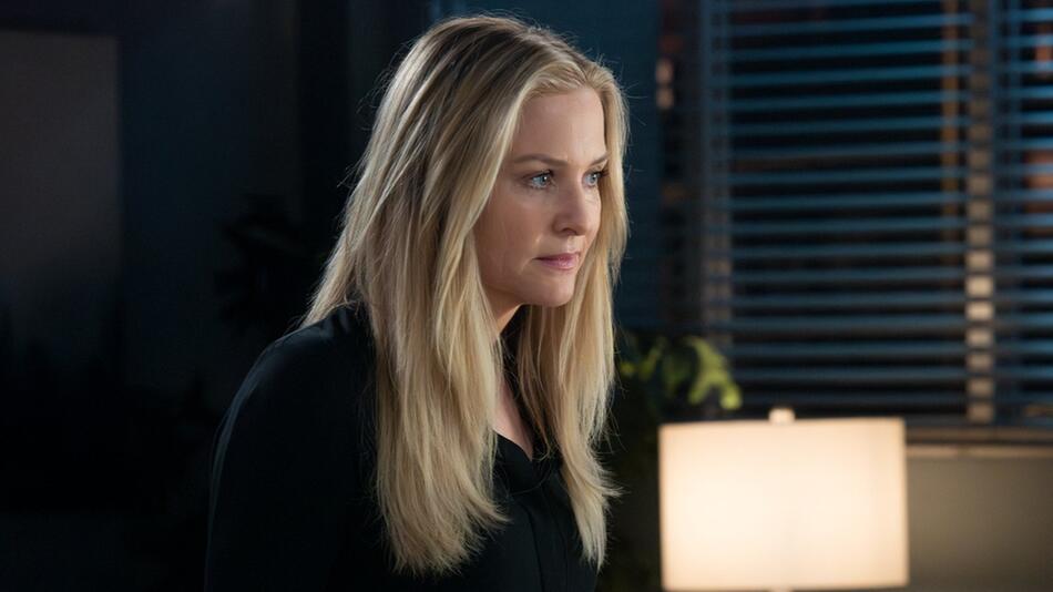 Jessica Capshaw kehrt als Dr. Arizona Robbins ans Grey Sloan Memorial Hospital zurück.