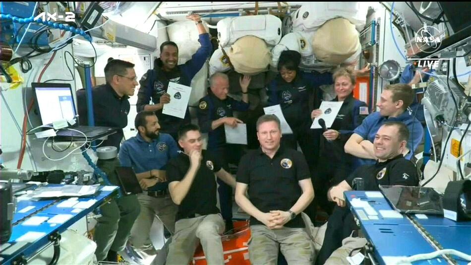 Ein Blick auf die Besatzung der Raumstation ISS