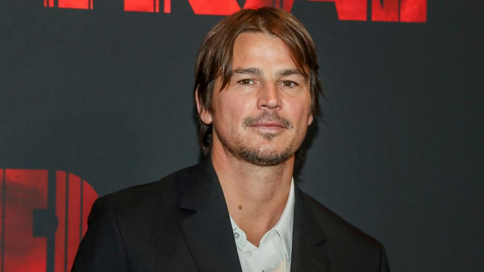 Josh Hartnett