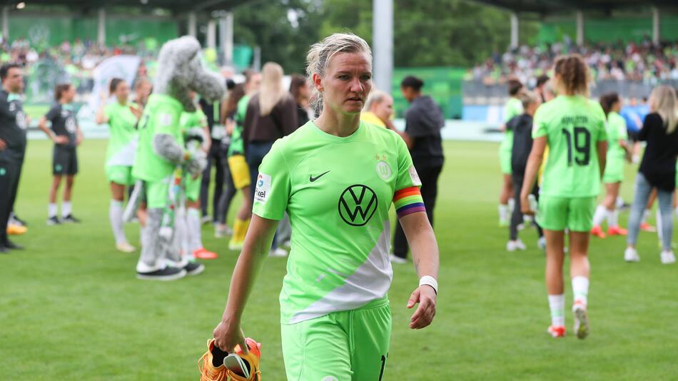 Auch Wolfsburg-Stürmerin Alexandra Popp hatte zuletzt bessere Bedingungen gefordert.