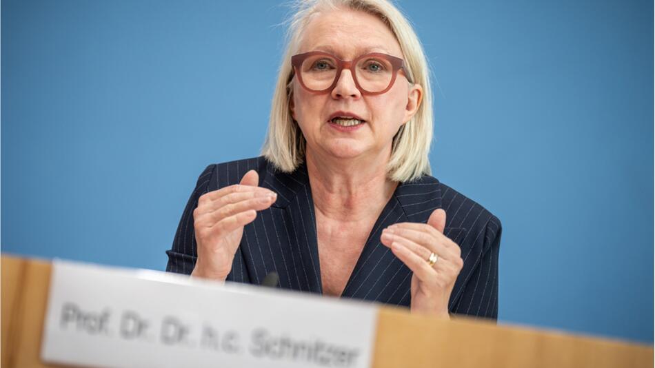 Monika Schnitzer