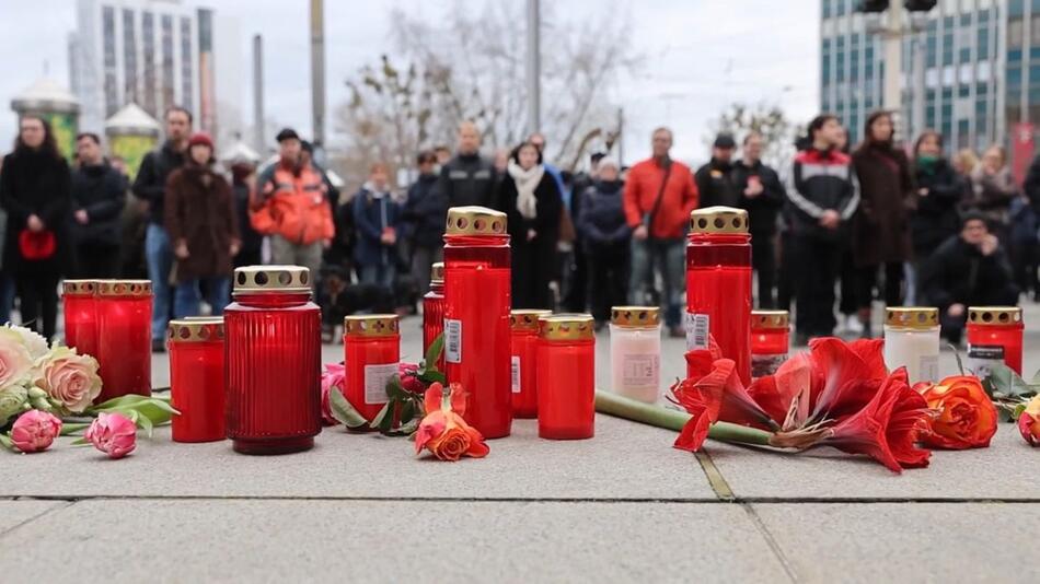 Magdeburg steht still - Mahnwache nach Todesfahrt