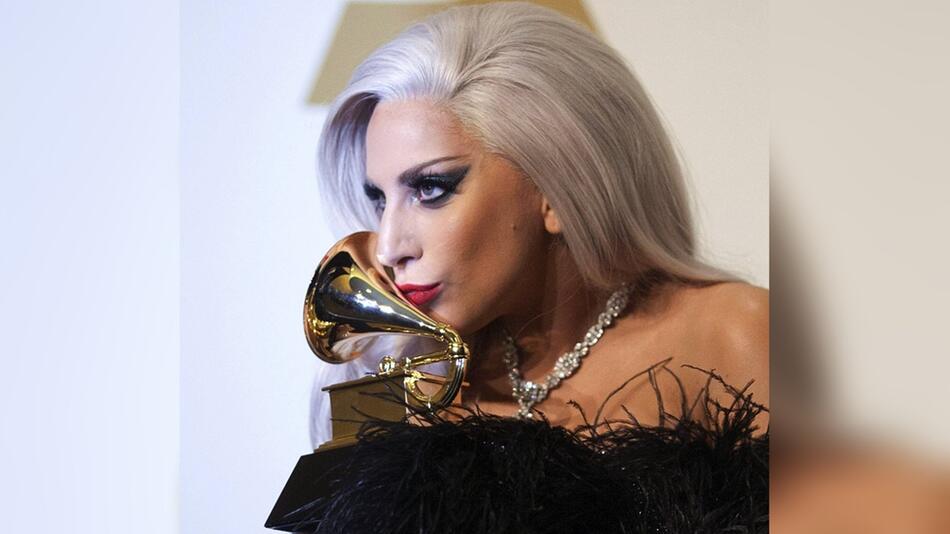 Herzt ihre Grammy bald auf Disney-Kanälen und nicht mehr bei CBS: Abräumerin Lady Gaga.