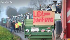 Butter zu billig: Landwirte protestieren gegen Preispolitik der Discounter