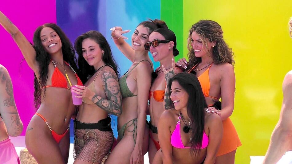 Die Frauen bei der ersten Staffel "Love Island VIP"