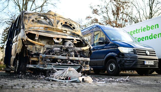 Ausgebrannter Kältebus in Berlin