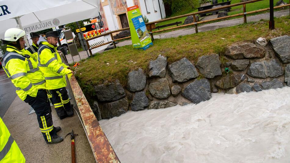 Flutwelle in Höllentalklamm