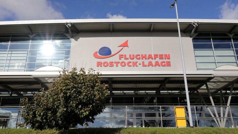 Flughafen Rostock-Laage