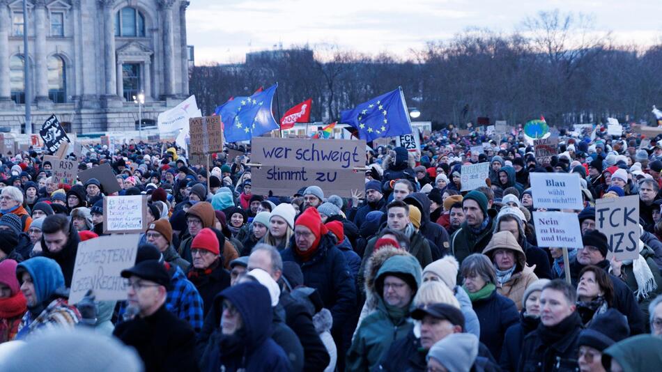 Demonstrationen gegen Rechtsextremismus - Berlin