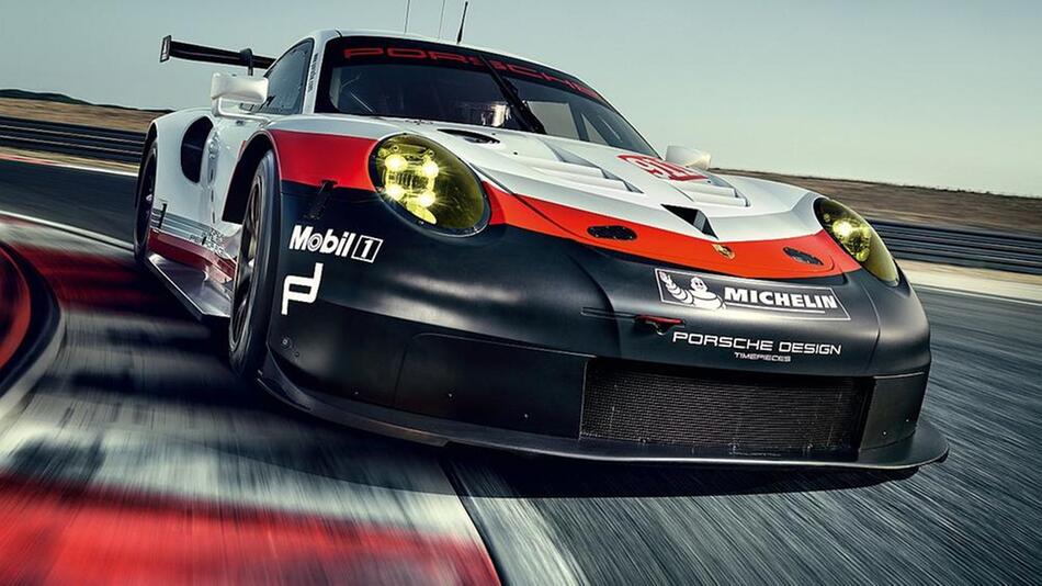 Porsche 911 RSR