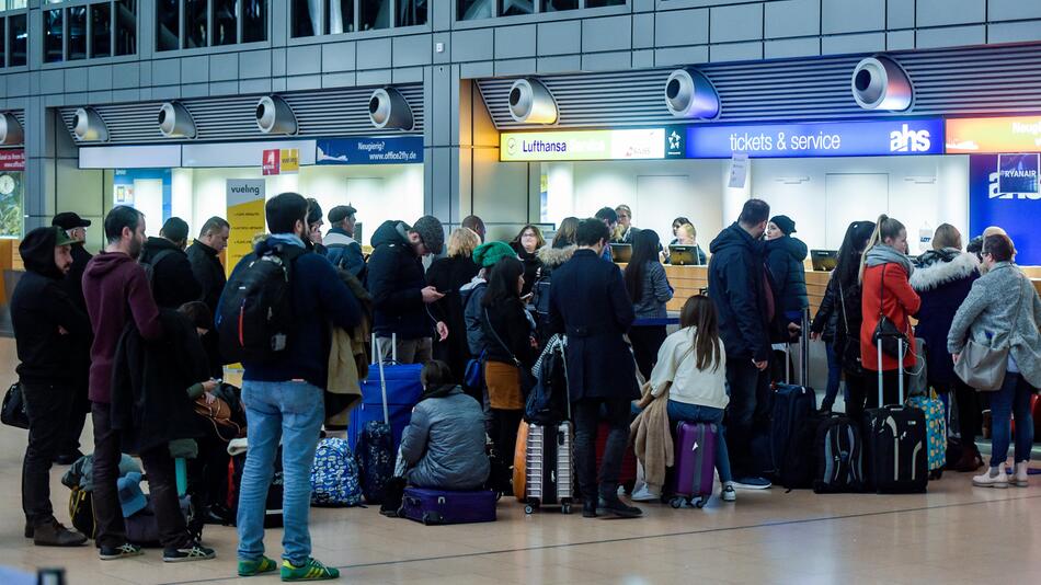 Streik, Flughafen, Düsseldorf, Hannover