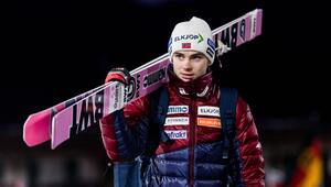 Marius Lindvik steigt vorzeitig bei der Vierschanzentournee aus.