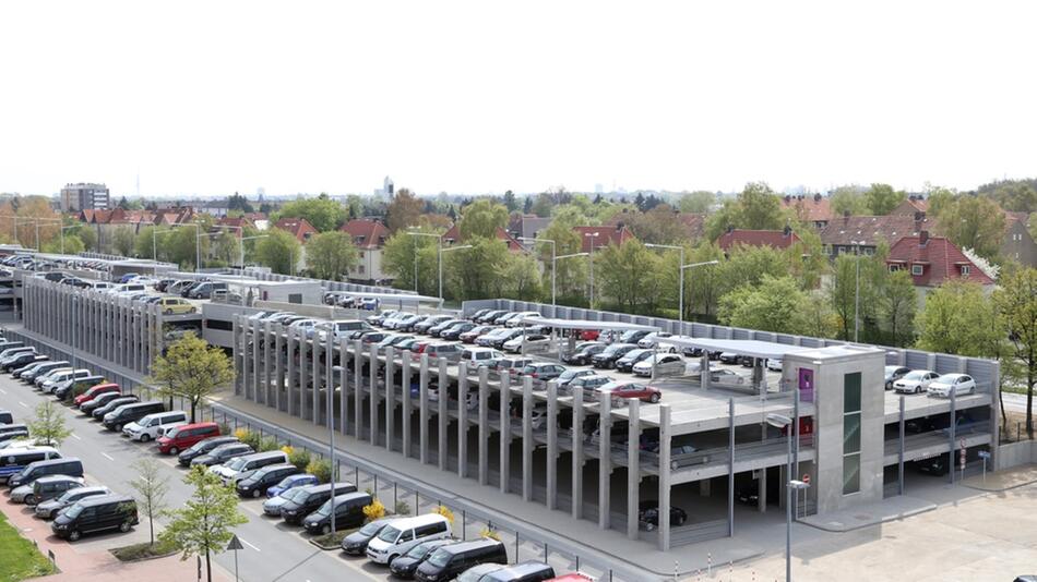 Nicht auf jedem Parkplatz gilt die StVO