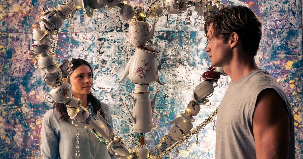 Artikel über Maxton Hall / Ruby Bell