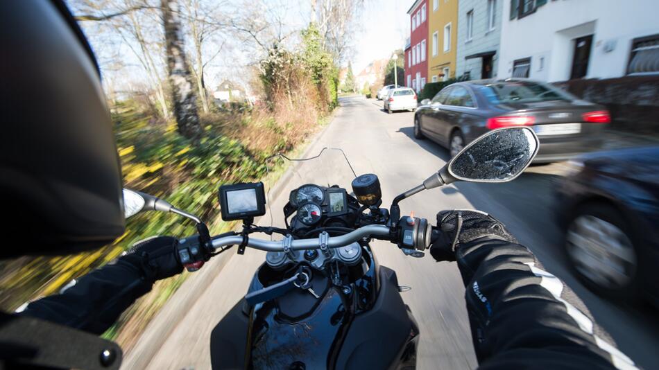 Autofahrer sollen auch leichte Motorräder fahren dürfen