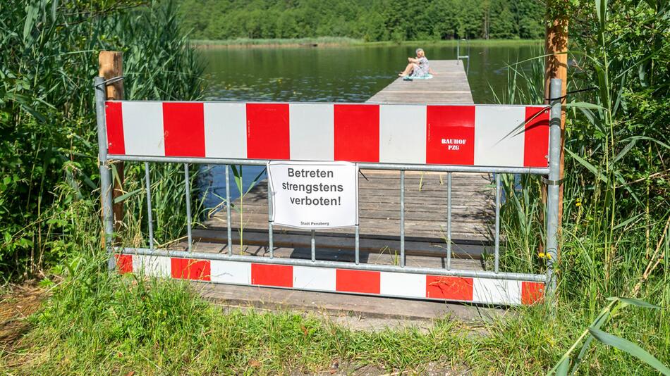 Badestege werden in Bayern gesperrt