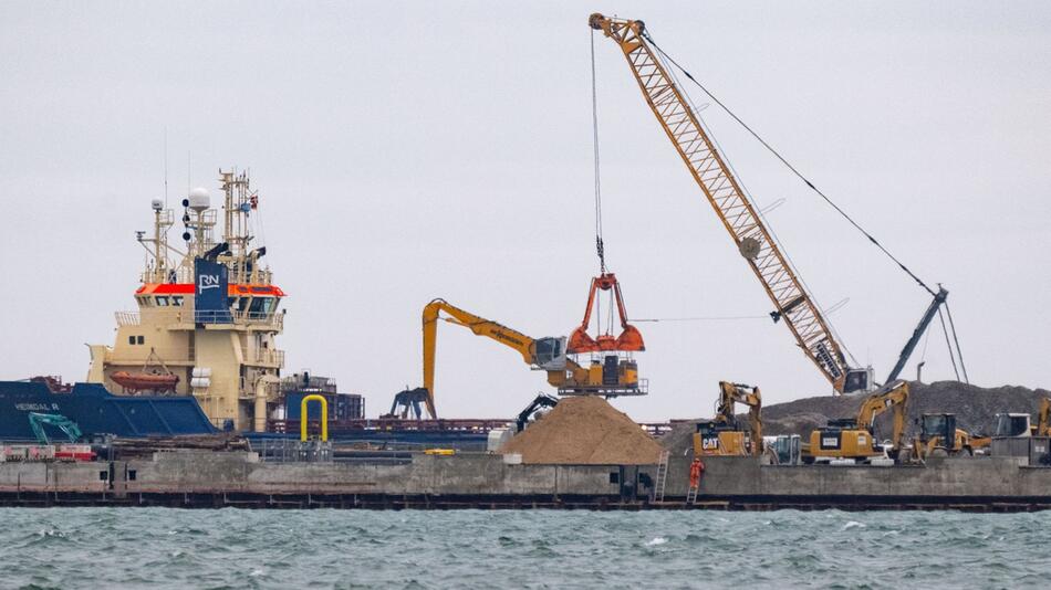 Baustelle des Energie-Terminal „Deutsche Ostsee“