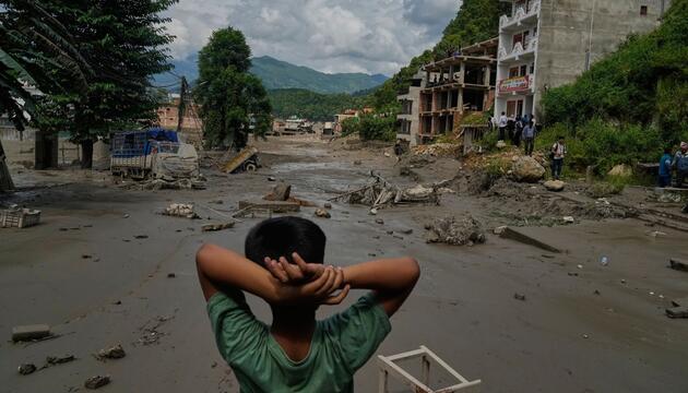 Sturzflut in Grenzregion von China und Nepal
