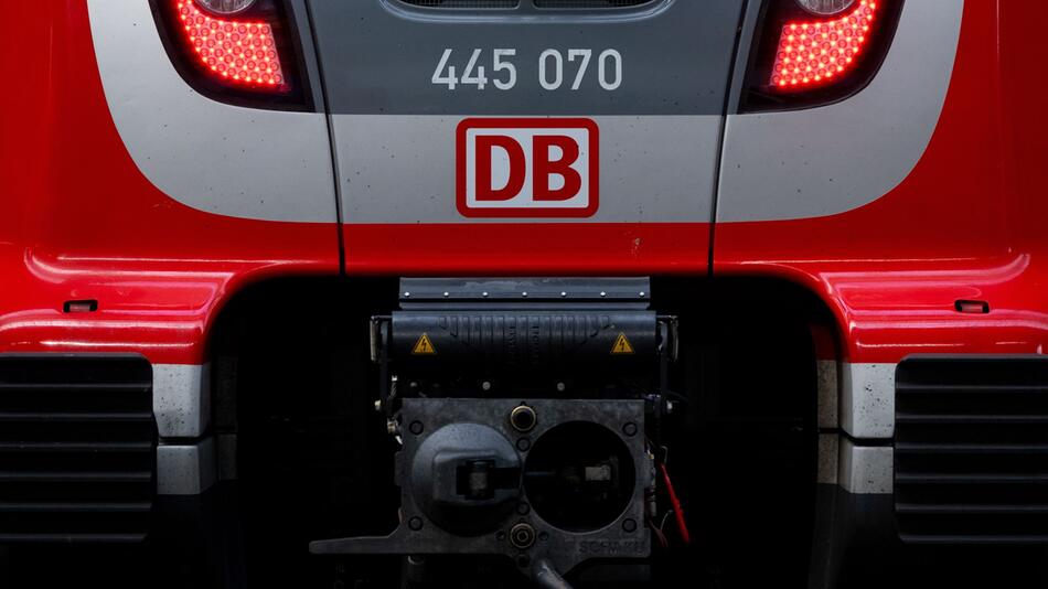 Ein Zug der Deutschen Bahn