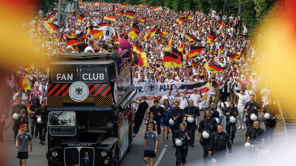 Deutscher Fan-Marsch in Dortmund