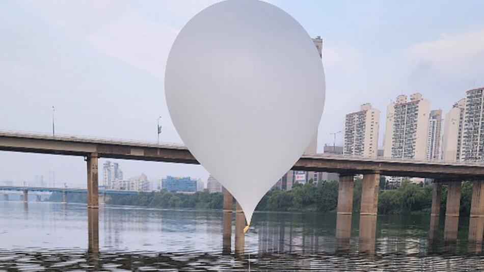 Nordkorea schickt vermutlich weiter Müll-Ballons Richtung Süden