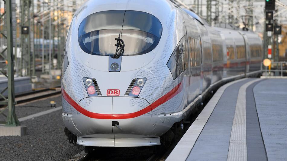 Opening of high-speed rail Munich - Berlin