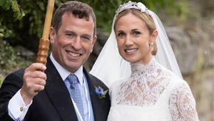 Peter Phillips und Harriet Sperling nach ihrer Eheschließung in der All Saints Kirche.