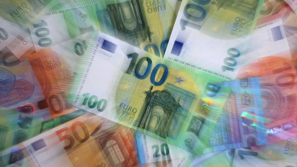 Trickbetrüger ergaunert Geld