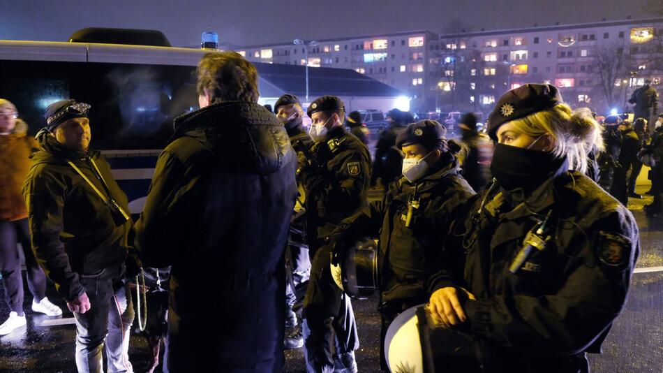 Coronavirus - Protest gegen Corona-Politik in Freiberg