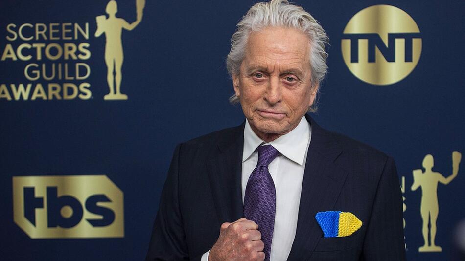 Michael Douglas steht zu seinen fast 80 Jahren.