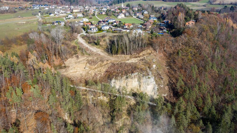 Bauarbeiten am Hemmafelsen