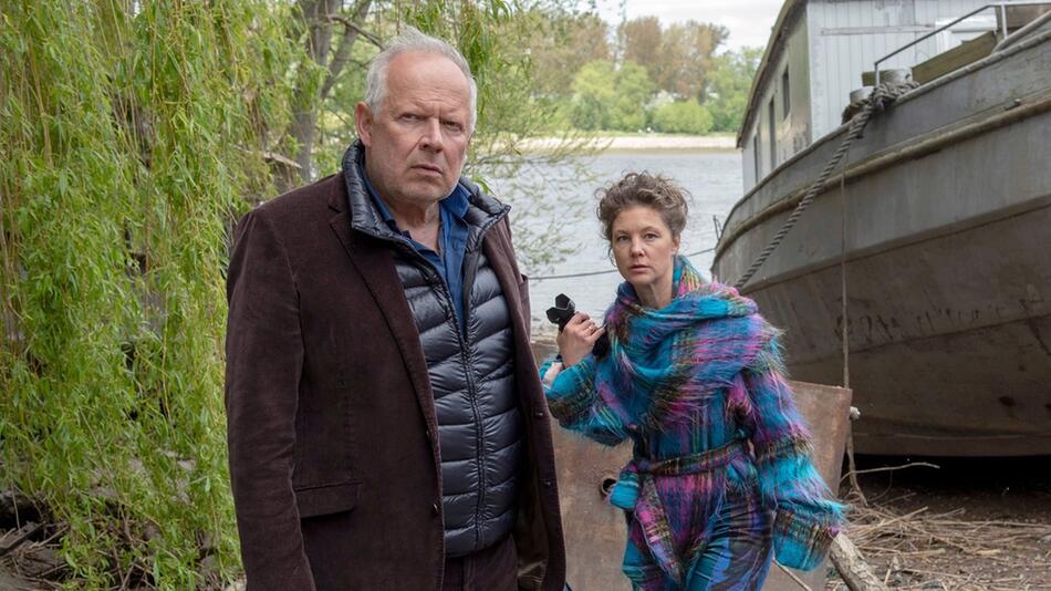 "Tatort: Borowski und der Wiedergänger": Borowski (Axel Milberg) und Greta Exner (Cordelia Wege) ...