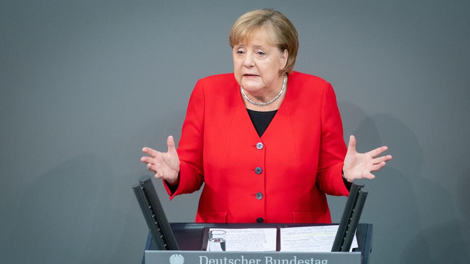 BundestagBundeskanzlerin Angela Merkel