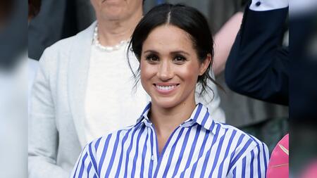 Herzogin Meghan feiert 4. Juli im vertrauten Wimbledon-Look
