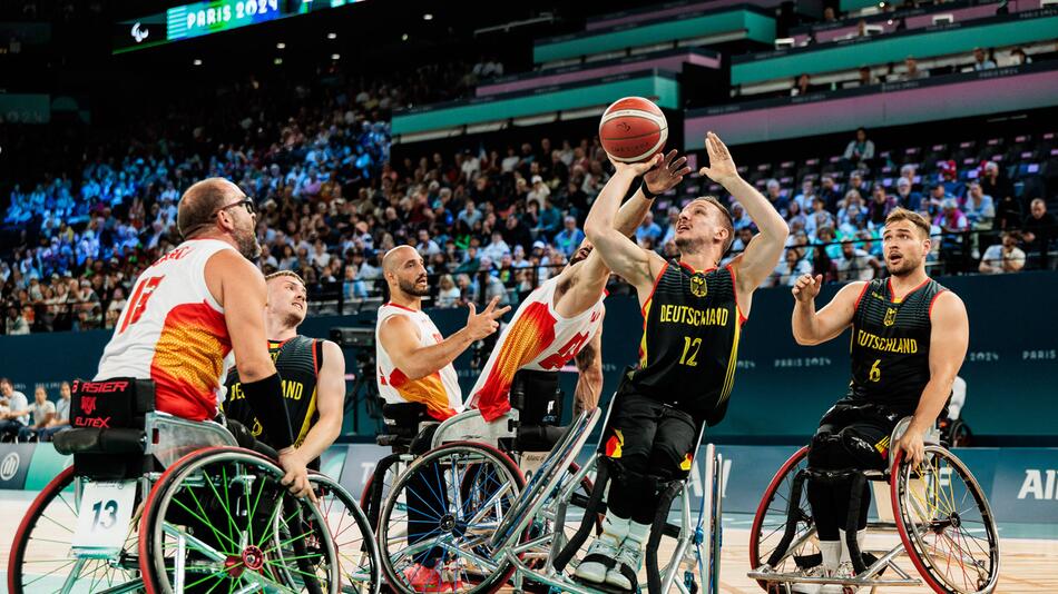 Rollstuhlbasketballspiel zwischen Deutschland und Spanien