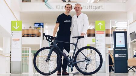 John hatte Ewing-Sarkom: "Ich wusste nicht, wie ich das überstehen sollte"