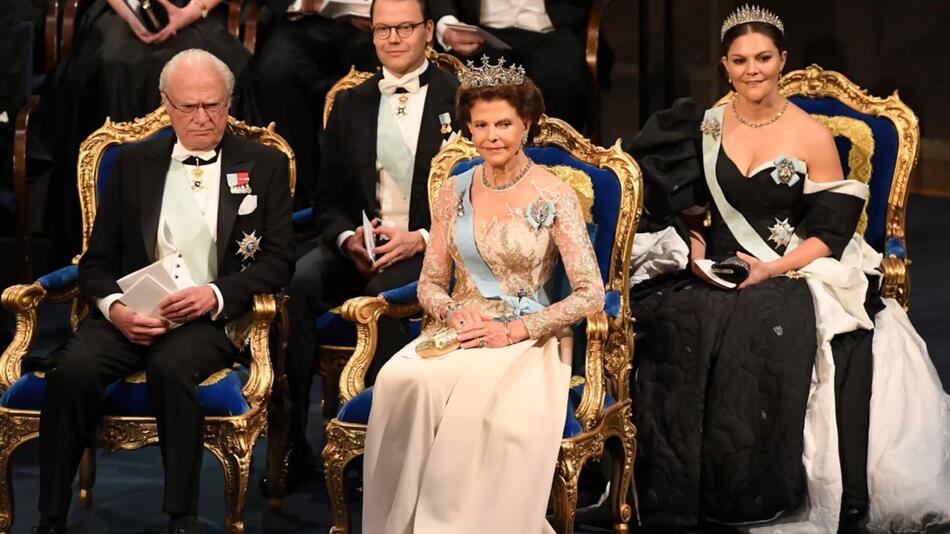 Victoria von Schweden, Nobelpreis, Verleihung, Kleid
